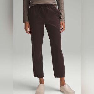 Lululemon Athletica Tapered Leg Mid Rise Pant, Expresso